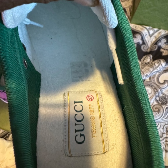 Auth!! Gucci Tennis GG Canvas Shelly Line Sneakers Pink - Picture 9 of 13
